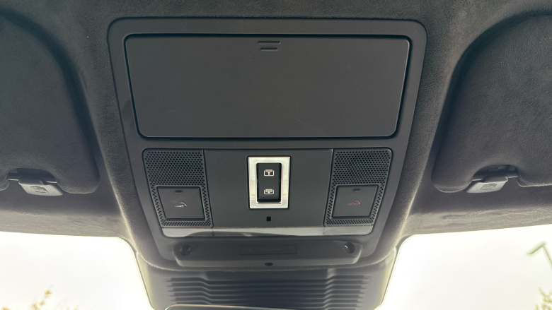 Land Rover Range Rover Evoque 1.5 P300e R-Dynamic HSE 5dr Auto Hatchback